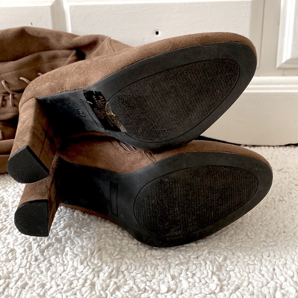Fashion Nova Brown Suede Over The Knee Lace Up Boot Block Heel Zola Vonnie Boot - Picture 12 of 16
